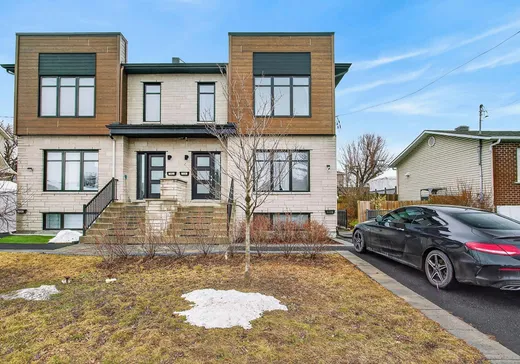Duplex for sale - 3987 - 3989 Rue Paré, St-Hubert, J3Y4S5
