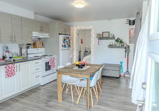4-Plex à vendre - 743-749 17e Avenue, Saint-Jérôme, J7Z 3X8