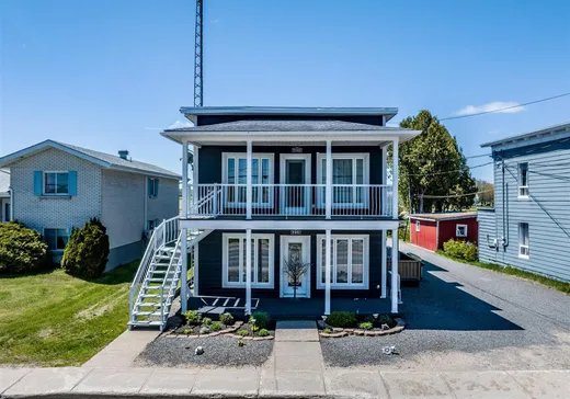 Duplex for Sale - 2581-2583 Rue Laflèche, Saint-Paulin, J0K 3G0