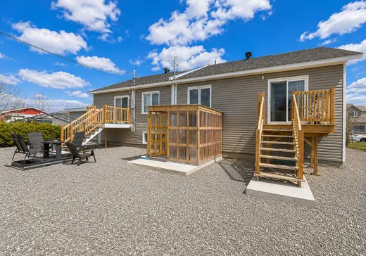 4-Plex à vendre - 540A-550B 3e Avenue, Barraute, J0Y 1A0