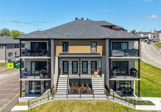5-Plex à vendre - 90 Rue Haute-Rive, East Angus, J0B1R0