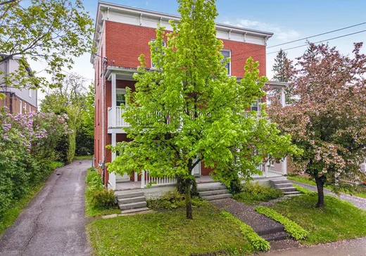 Triplex for Sale - 236-240 Rue Mont-Plaisant, Sherbrooke, J1E 2A4