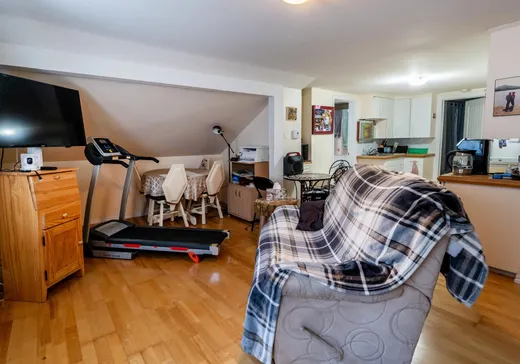 Duplex à vendre - 665-667 Rue du Lac, Saint-Hyacinthe, J0E 1Z0