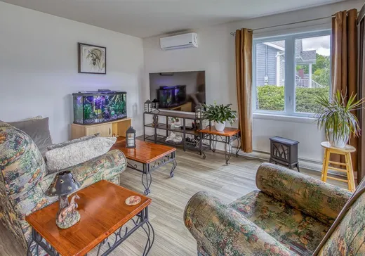 4-Plex for Sale - 527 Route de l'Église, St-Pierre-Baptiste, G0P 1K0
