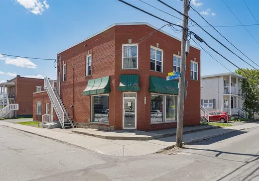 4-Plex for sale - 445-447 Rue Notre-Dame, Drummondville, J2B2K7