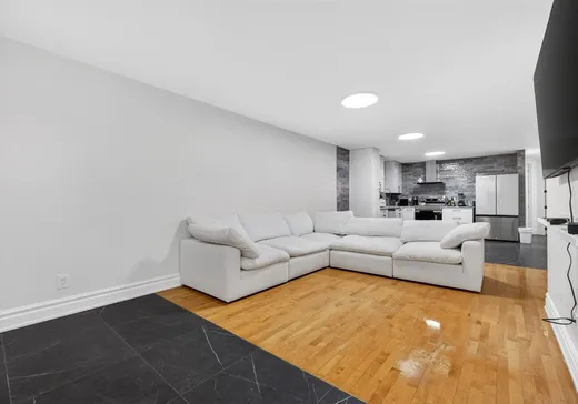 Triplex à vendre - 2808-2814 Rue Jacques-Hertel, Ville Emard (Île de Montréal), H4E 1S7