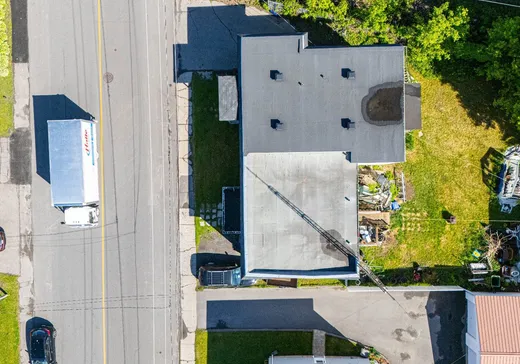 Triplex for Sale - 84-86A Rue Ellen, Salaberry-de-Valleyfield, J6S 3A6
