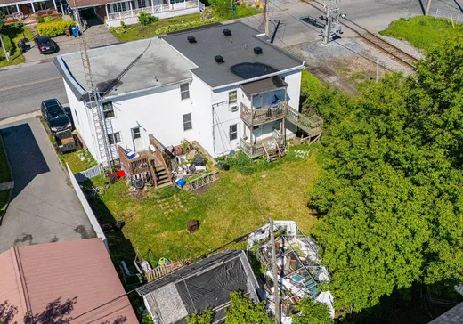 Triplex for Sale - 84-86A Rue Ellen, Salaberry-de-Valleyfield, J6S 3A6