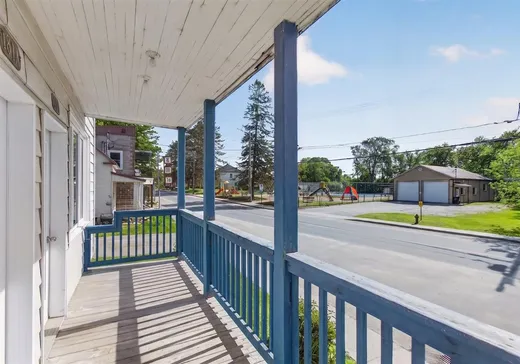 Duplex à vendre - 181-181A Rue Principale, Huberdeau, J0T 1G0
