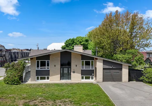 4-Plex à vendre - 186 Rue St-Pierre, Rimouski, G5L 8B6