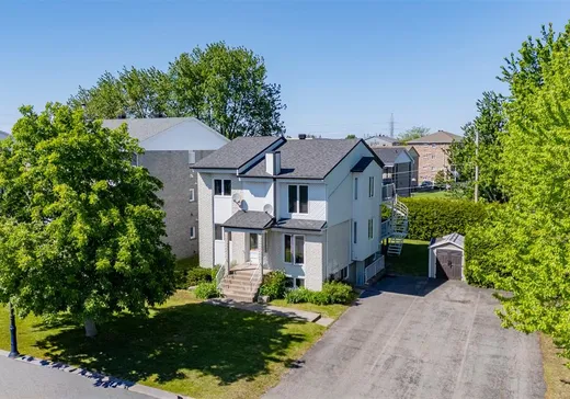 Triplex à vendre - 1-1B Rue Ouellette, Saint-Constant, J5A 1K7