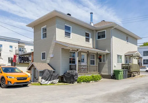 Duplex for Sale - 4711-4713 Rue Laval, Lac-Mégantic, G6B 1C4