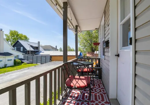 Duplex for Sale - 4711-4713 Rue Laval, Lac-Mégantic, G6B 1C4