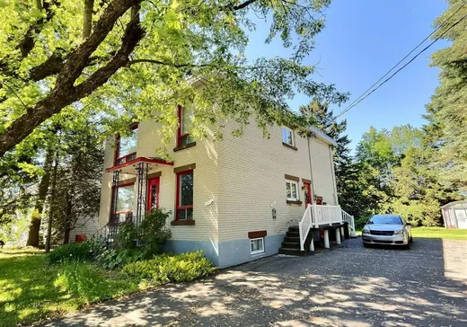 Triplex for Sale - 2041-2045 Av. Vallée, Plessisville, G6L 2W7