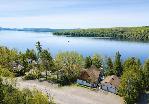 5-Plex à vendre - 3347Z-3349 Rue de la Baie-des-Sables, Lac-Mégantic, G6B1R5