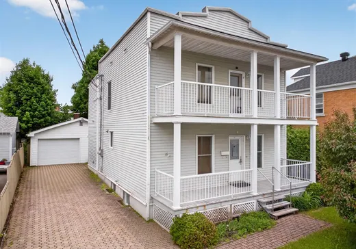 Duplex for Sale - 101-103 7e Avenue, Drummondville, J2B 2R1