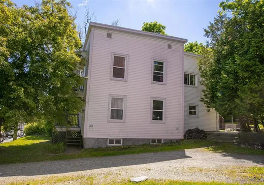 Duplex à vendre - 532-534 Rue Short, Sherbrooke, J1H 2E4