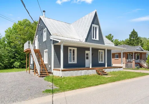 Duplex à vendre - 81-83 Rue Marcotte, Sainte-Anne-de-la-Pérade, G0X 2J0