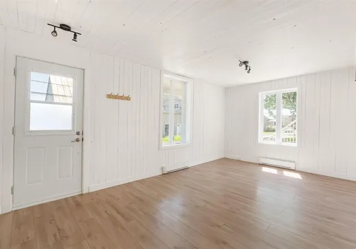 Duplex à vendre - 81-83 Rue Marcotte, Sainte-Anne-de-la-Pérade, G0X 2J0