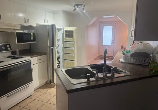 5-Plex for Sale - 461-471 Rue Dionne, Coaticook, J1A 2E5