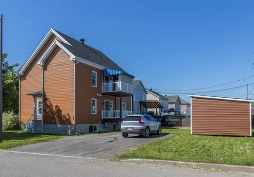 Triplex à vendre - 3857-3861 Rue des Lobélies, Vanier, G1M 4E9