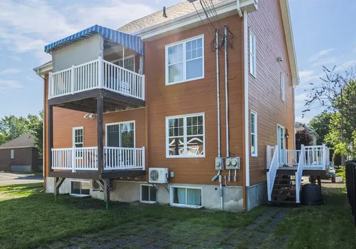 Triplex à vendre - 3857-3861 Rue des Lobélies, Vanier, G1M 4E9