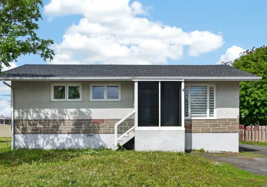 Duplex à vendre - 2-4 10e Avenue, Rimouski, G5L2L7