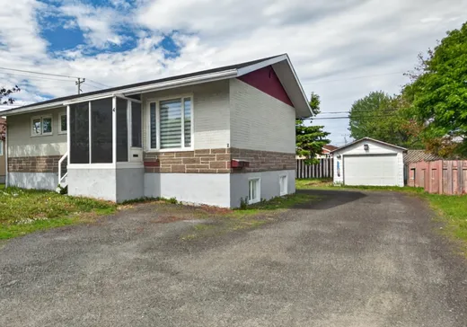 Duplex for Sale - 2-4 10e Avenue, Rimouski, G5L 2L7