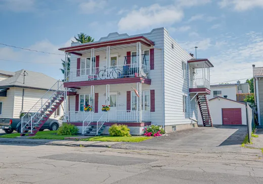 Duplex à vendre - 36 Rue Andrew, Salaberry-de-Valleyfield, J6S3B4