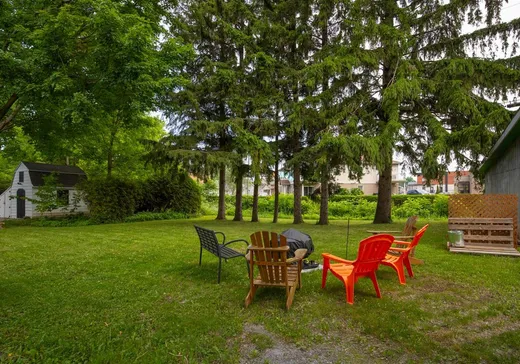 Duplex à vendre - 72-74 Rue Massicotte, Bedford, J0J 1A0