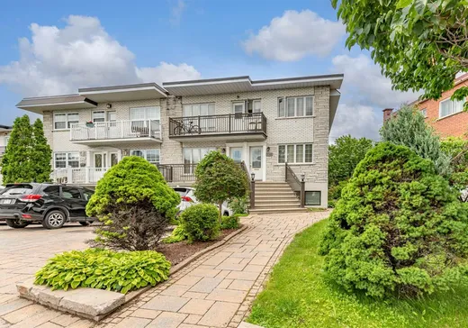 Duplex à vendre - 4360-4362 Rue Jean-Rivard, Montréal (Saint-Léonard), H1R 1T3