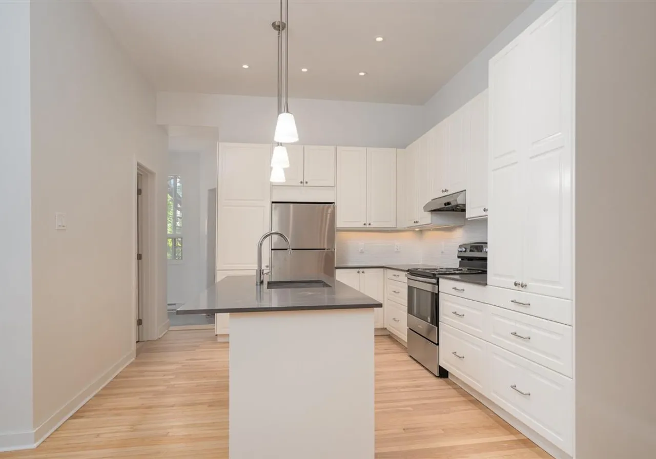1224-1226A Rue St-Mathieu — photo 3