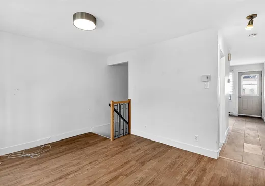 Duplex à vendre - 680-682 4e Avenue, Montréal (Lachine), H8S 2Y4
