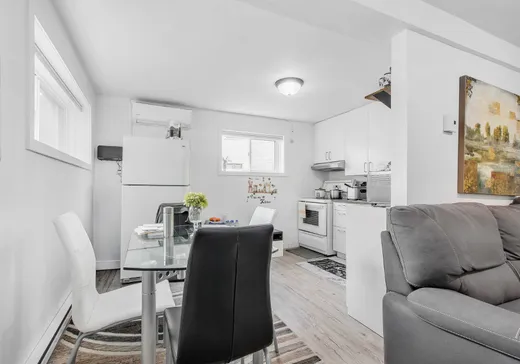 Triplex à vendre - 129-133 Rue Lalande, Sainte-Thérèse, J7E 4W7