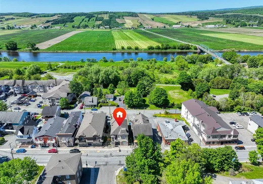 5-Plex à vendre - 798-802 Av. du Palais, Saint-Joseph-de-Beauce, G0S 2V0