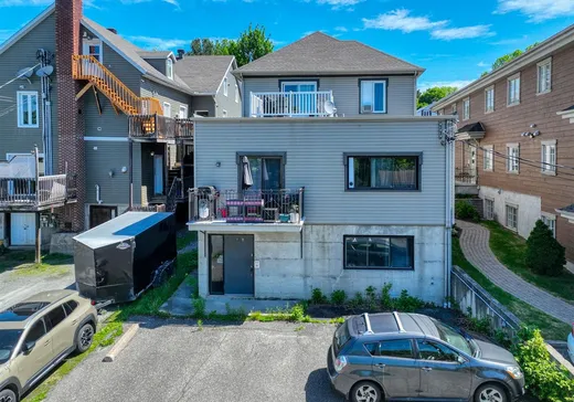 5-Plex à vendre - 798-802 Av. du Palais, Saint-Joseph-de-Beauce, G0S 2V0