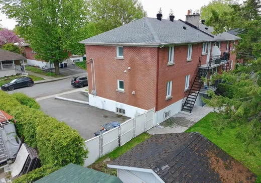 Duplex à vendre - 642-644 63e Avenue, Laval (Vimont), H7V 2H8