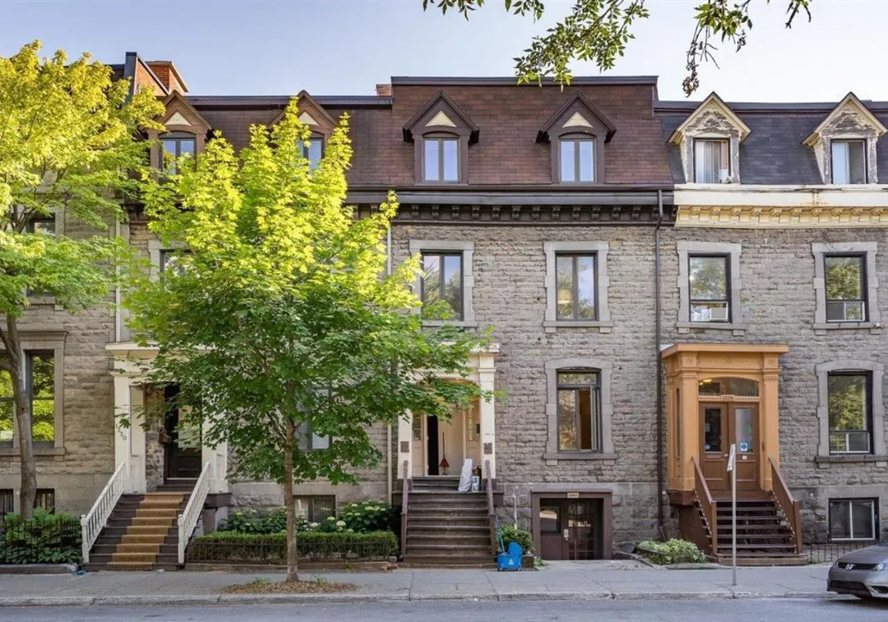 1232A Rue St-Mathieu — photo 1