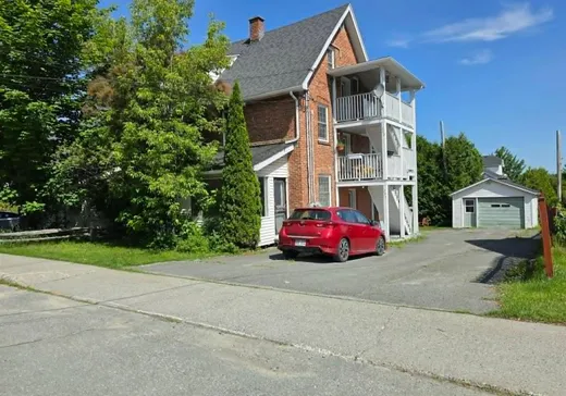 Triplex for sale - 1241-1247 Rue Champlain, Sherbrooke, J1H2L1