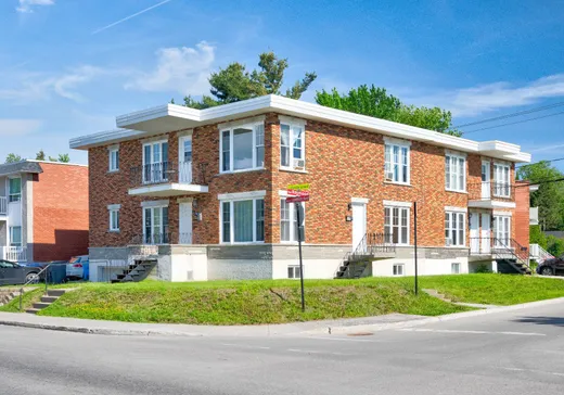 4-Plex à vendre - 115-117 Boul. Lajeunesse O., Saint-Jérôme, J7Y1W4