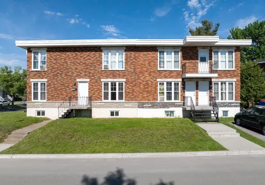 4-Plex à vendre - 115-117 Boul. Lajeunesse O., Saint-Jérôme, J7Y 1W4