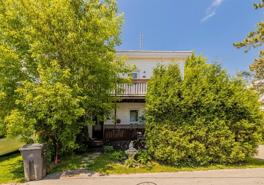 Duplex à vendre - 285-295 Rue Monseigneur-Douville, Saint-Casimir, G0A3L0