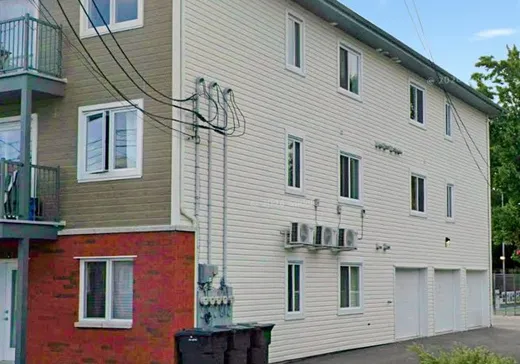 5-Plex for Sale - 71 Rue Venne, Saint-Jacques, J0K 2R0