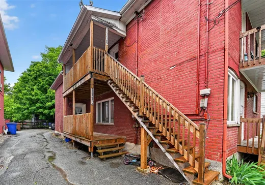 Duplex à vendre - 1110-1112 Rue Principale N., Pointe-Claire (Île de Montréal), J0B 2H0