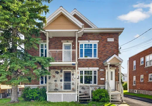 Duplex à vendre - 930-932 Rue Lafontaine, Drummondville, J2B 1M3