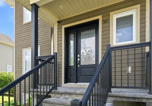 Duplex à vendre - 361-363 Rue Rolland-Dion, Magog, J1X 7T5