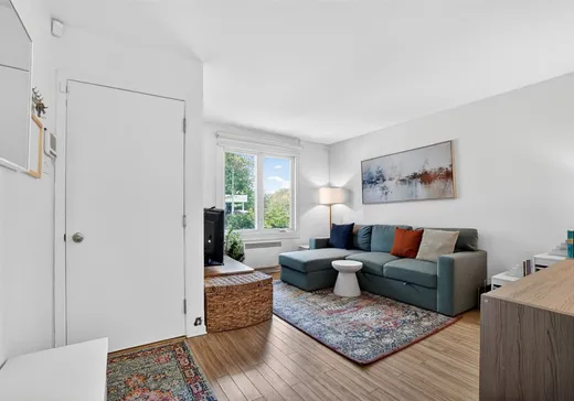 Triplex à vendre - 215-217A Rue Poitras, Boisbriand, J7G 2C5