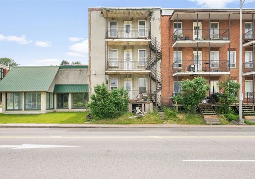 Triplex for Sale - 1158-1162 Av. de la Station, Shawinigan, G9N 8K9