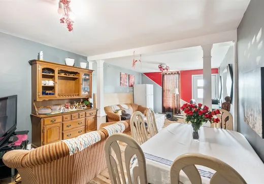 Triplex for Sale - 1158-1162 Av. de la Station, Shawinigan, G9N 8K9