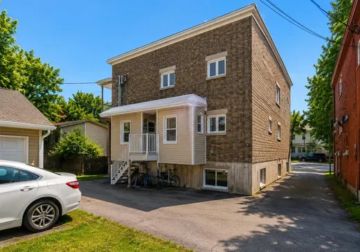 5-Plex à vendre - 334-338 Av. Bernatchez, Ville de Québec, G1M 2A6